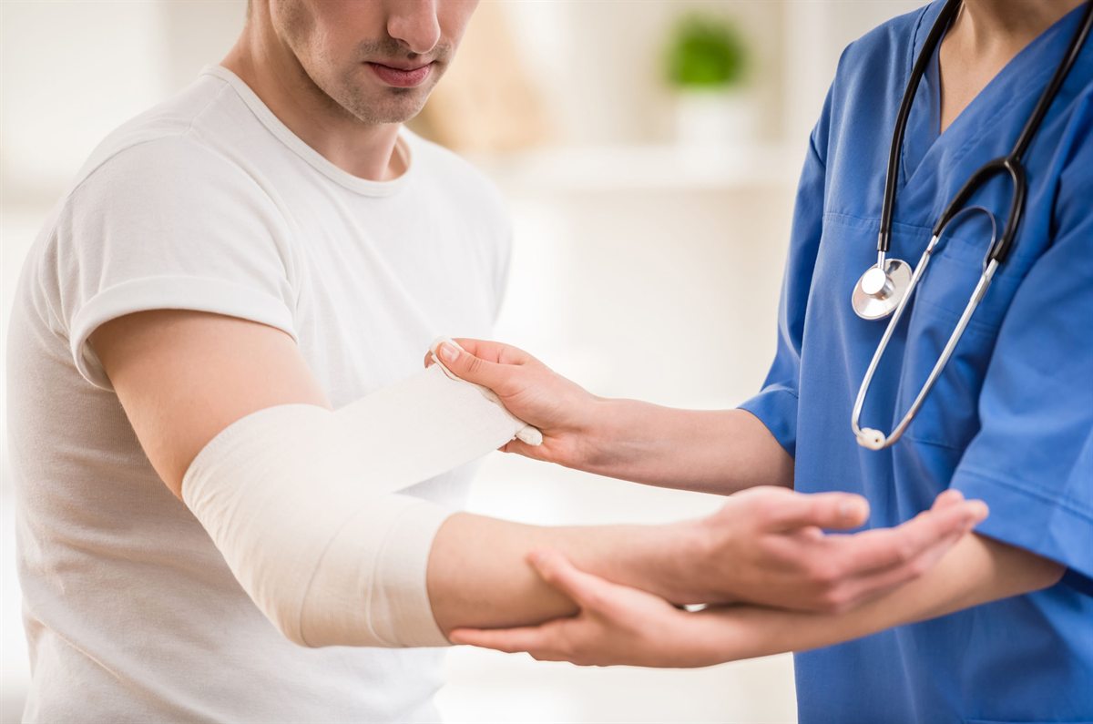 Hospital room for injury treatment